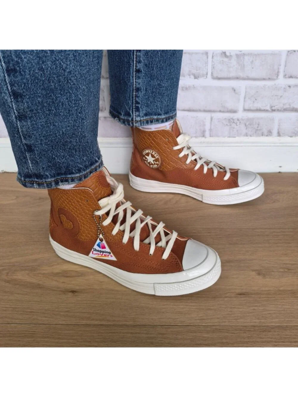 ⭐Converse Chuck 70 High size 8.5 Women's shoes Sneakers Brown White A10334C